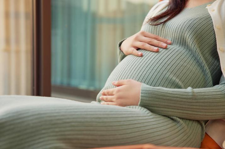 怀女孩的胎动有哪些特征？孕期什么时候可以预测胎儿性别？