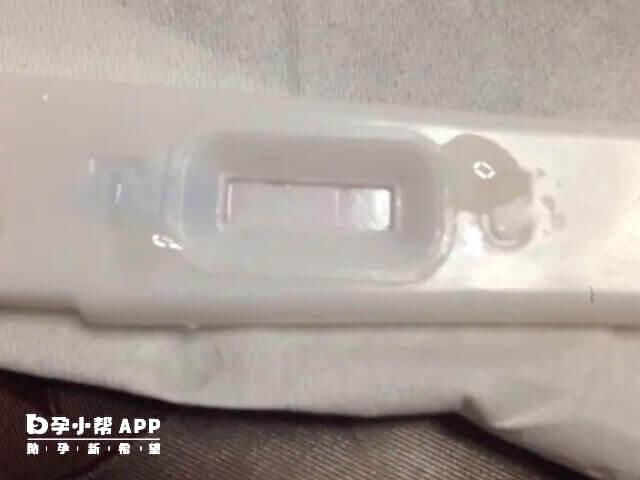 验孕试纸没红线可能是用错方法